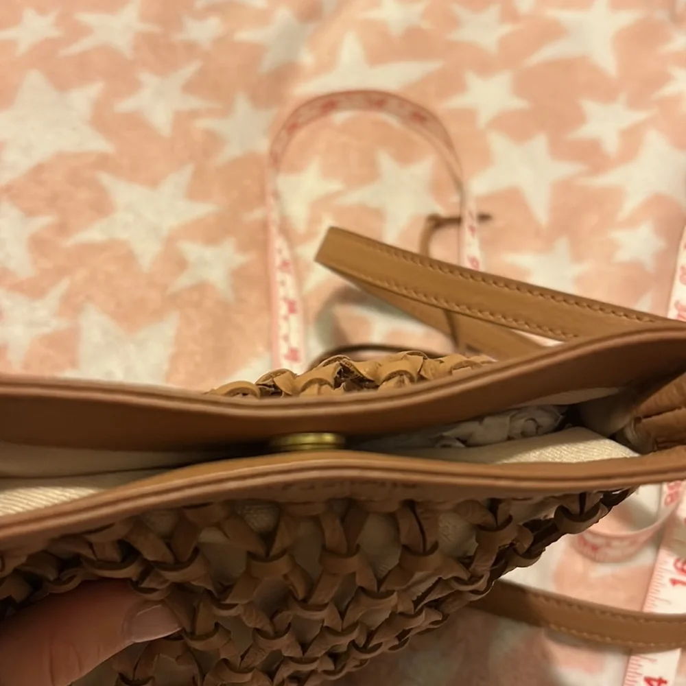 Lucky Brand Tassel crossbody - Picture 8 of 10